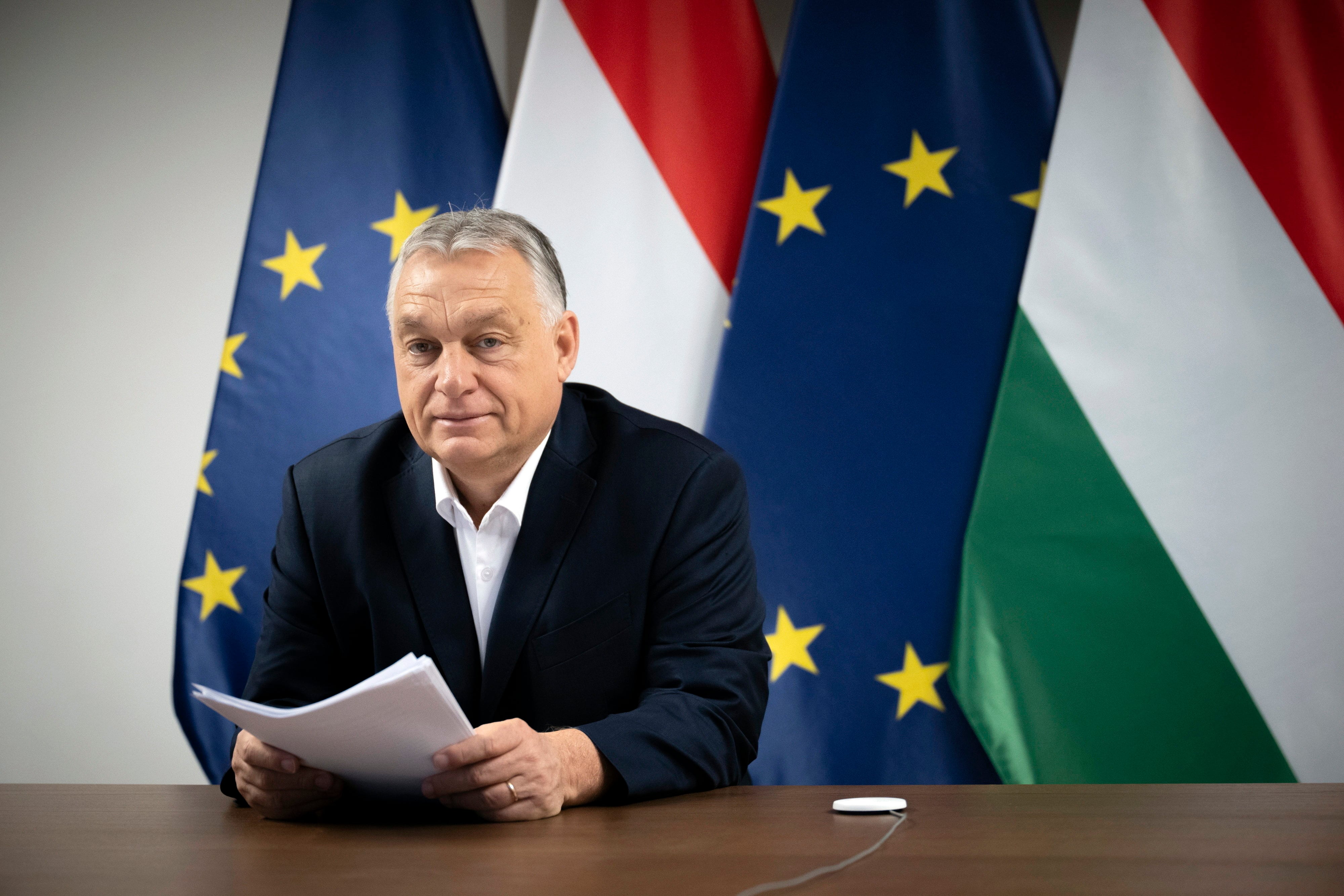 Viktor Orbán en una reunión por videoconferencia con el resto de líderes europeos el pasado mes de febrero