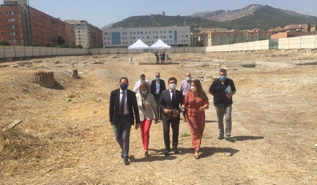 En el solar de Marroquíes Bajos se empiezan a ver los trabajos que derivarán, en un futuro, en la Ciudad de la Justicia de Jaén