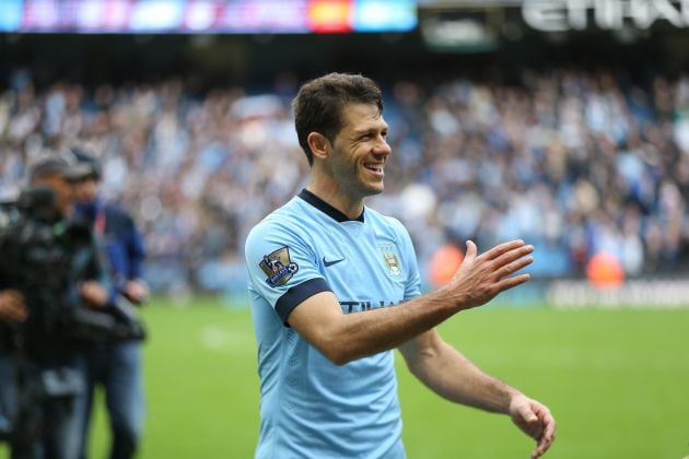 Martín Demichelis con el Manchester City