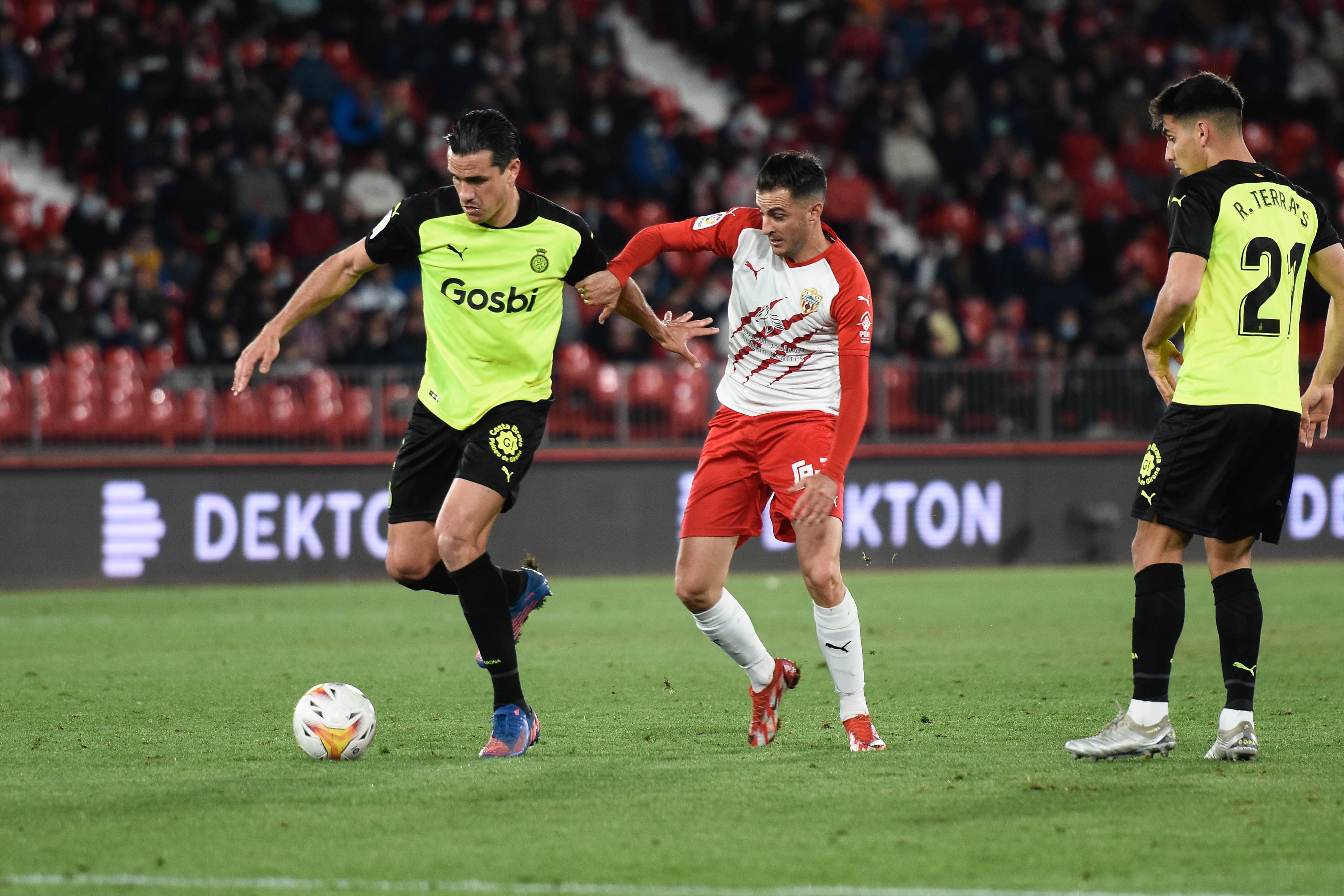 Juan Villar vuelve a la convocatoria tras cumplir sanción.