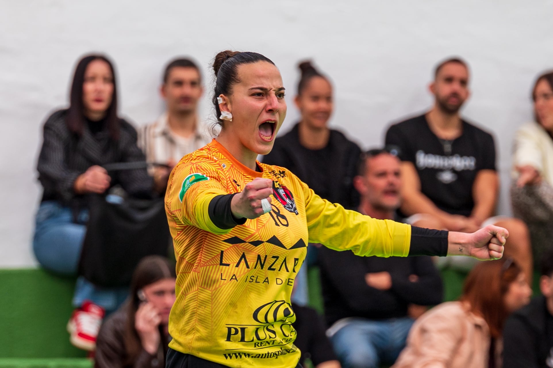 Alicia Robles continuará, portera del Zonzamas Plus Car Lanzarote.