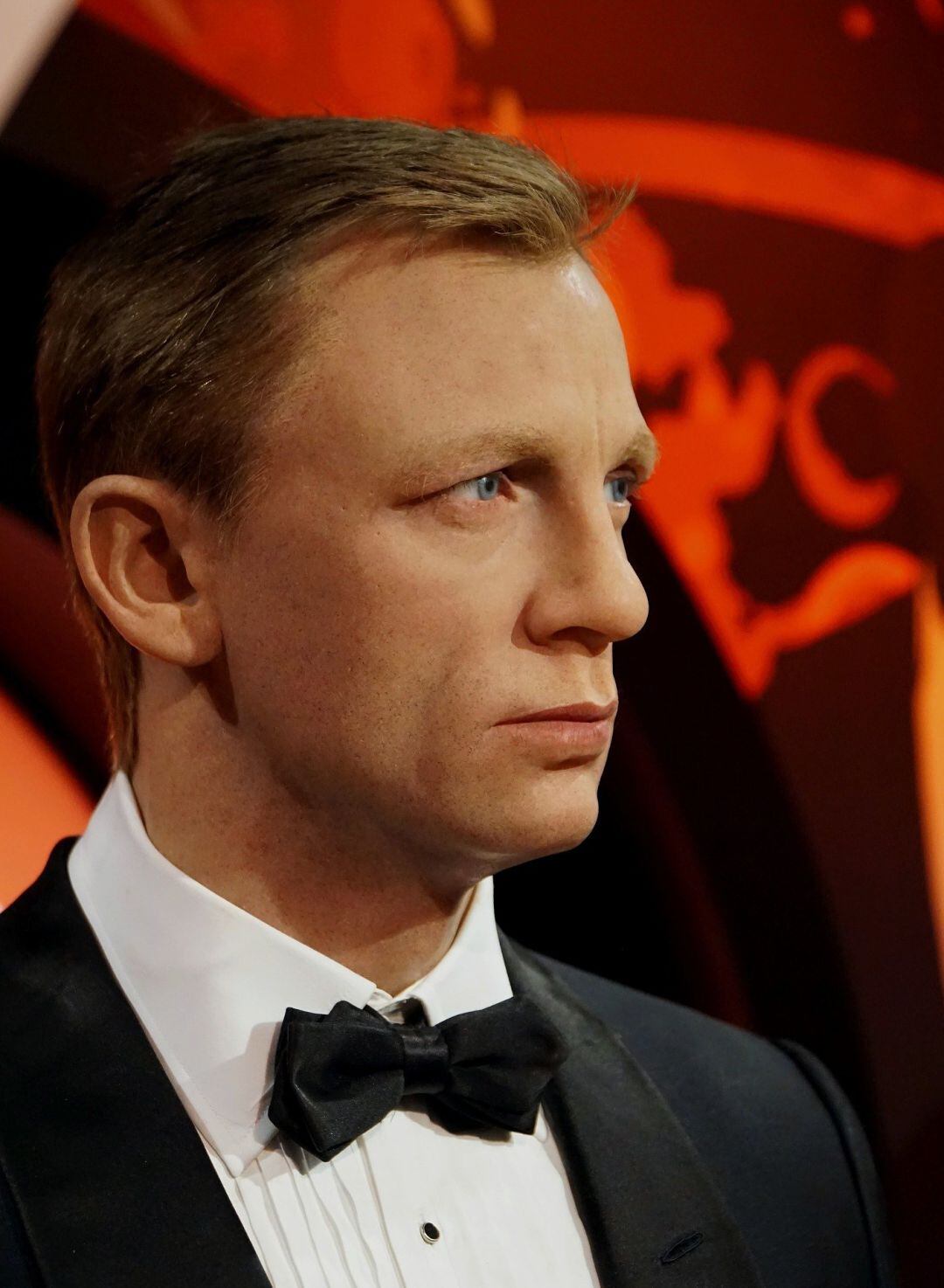 Daniel Craig interpreta a James Bond