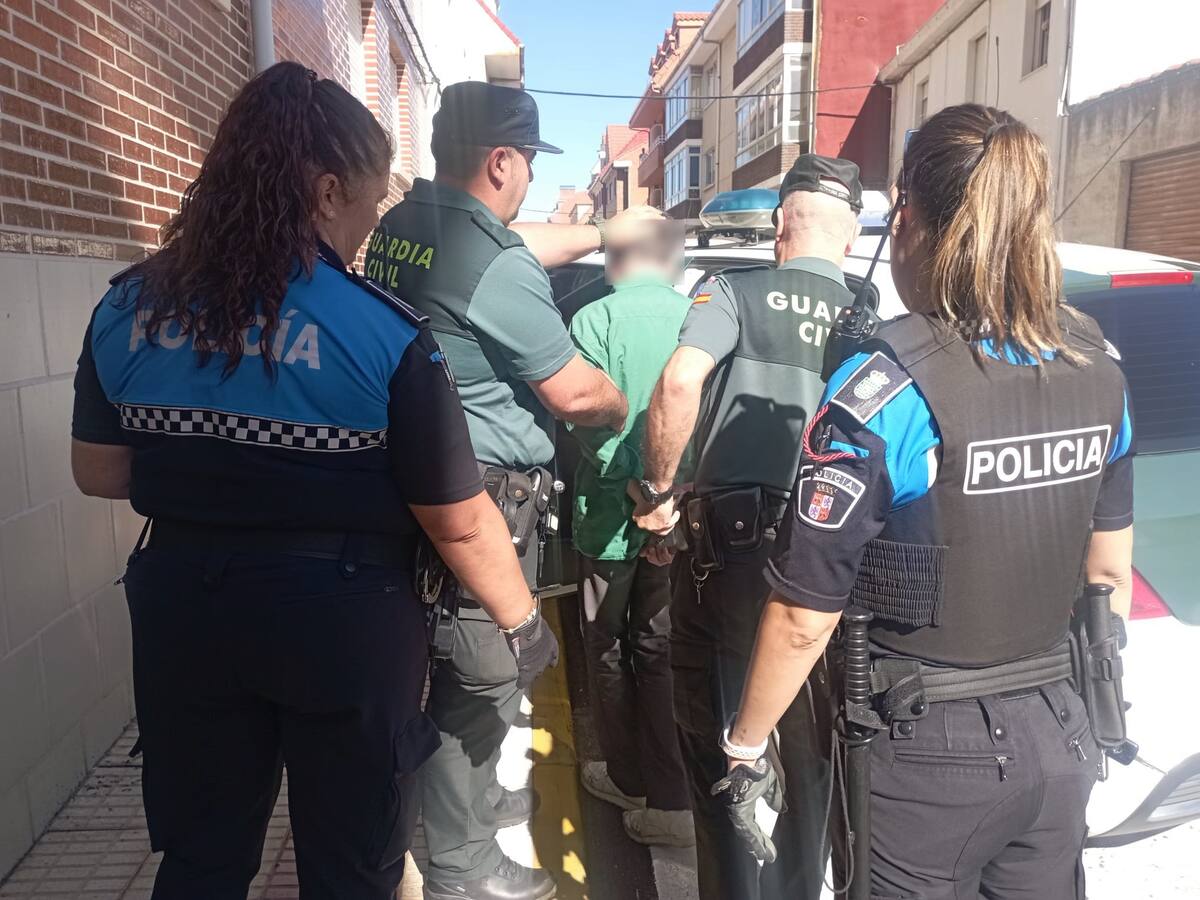 Detenido en La Virgen del Camino por causar daños con un cúter en 24 vehículos