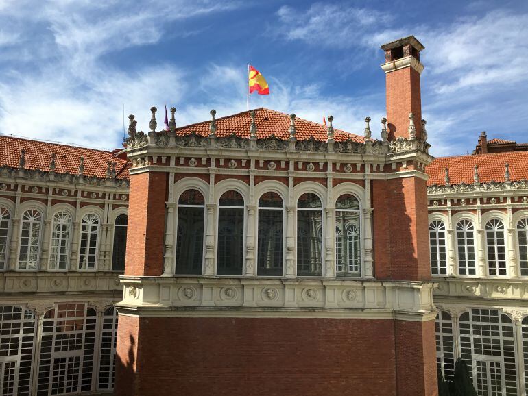 Zona del patio de la Diputación Provincial de Palencia