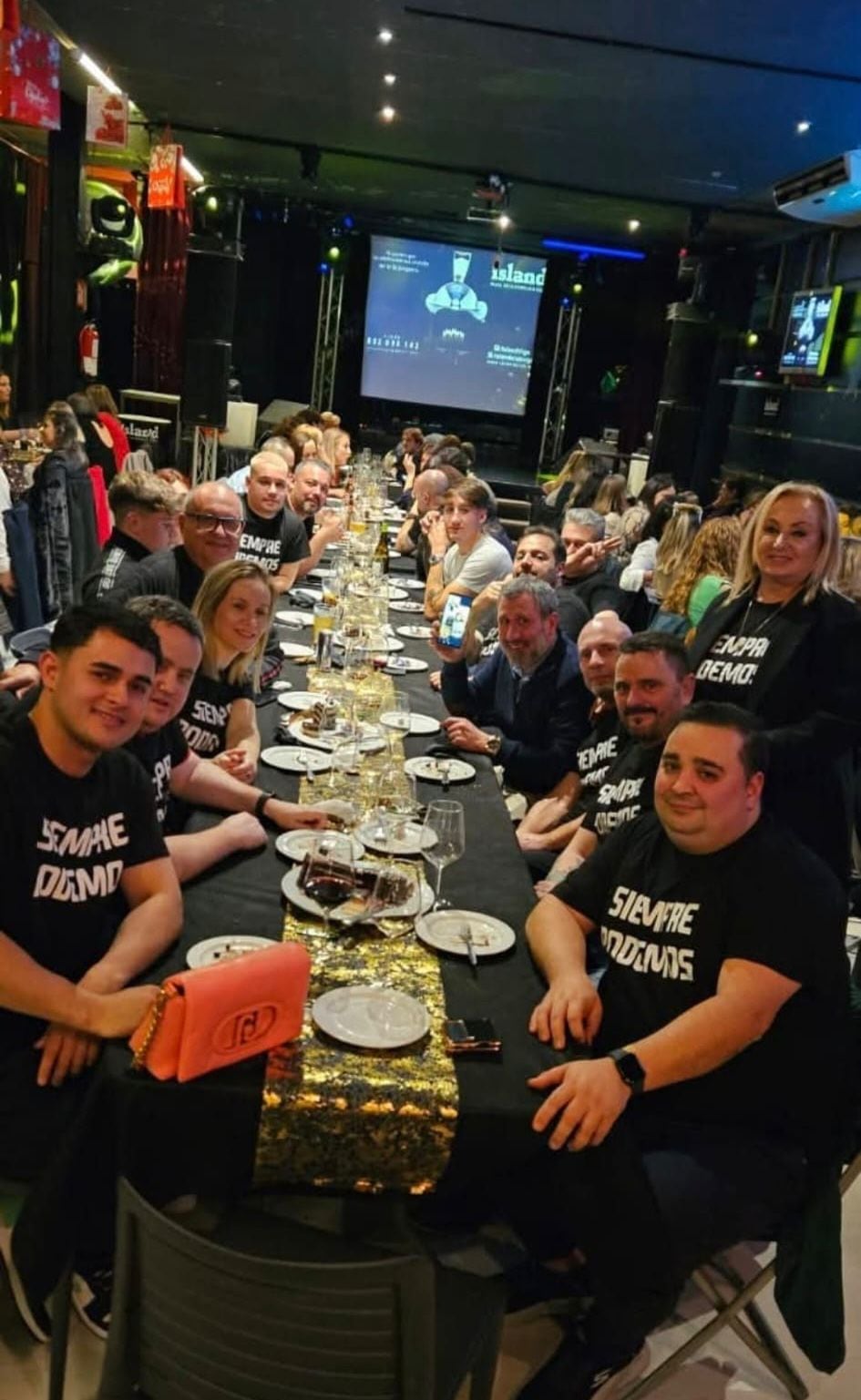 Grúas Diana celebra 30 años en Vigo