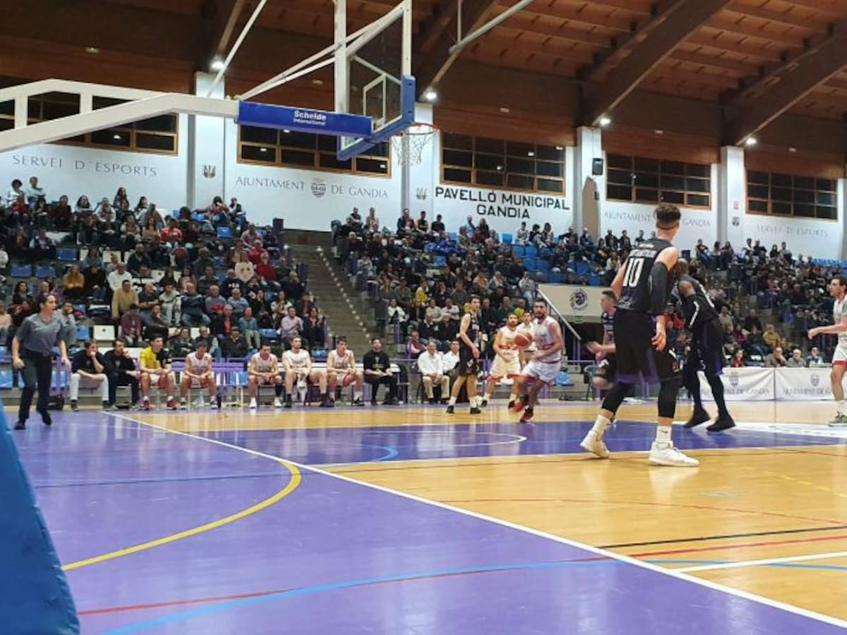 El Angels Vision UpB Gandia rompe la mala racha con una victoria muy justa frente al Llíria