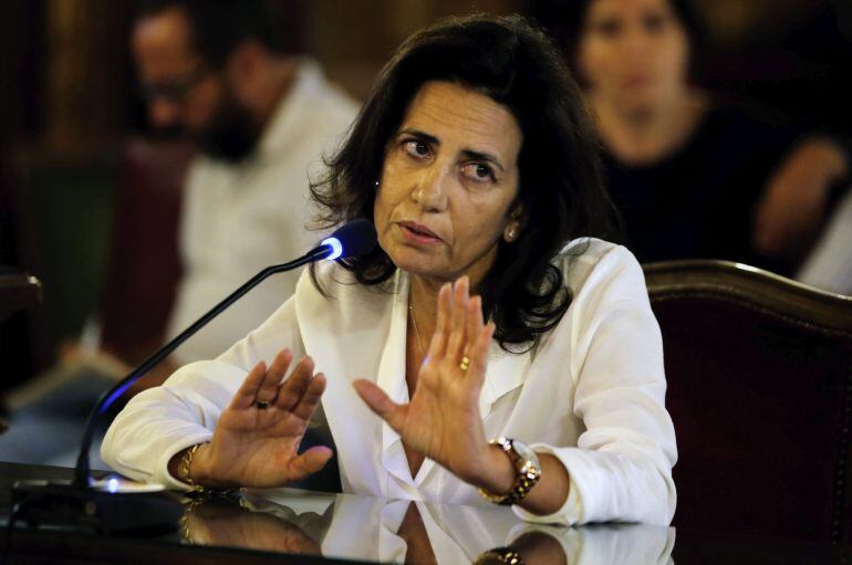 GRA030. VALENCIA, 25/09/2015.- La exconsellera de Turismo de la Generalitat Valenciana, Angélica Such, durante su declaración como acusada en el juicio sobre los contratos de la Generalitat con la trama Gürtel para el montaje de su expositor en la feria de turismo Fitur.EFE/ Juan Carlos Cádenas ***POOL***
