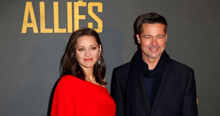 Marion Cotillard y Brad Pitt posan en la promoción de &#039;Aliados&#039; en París.