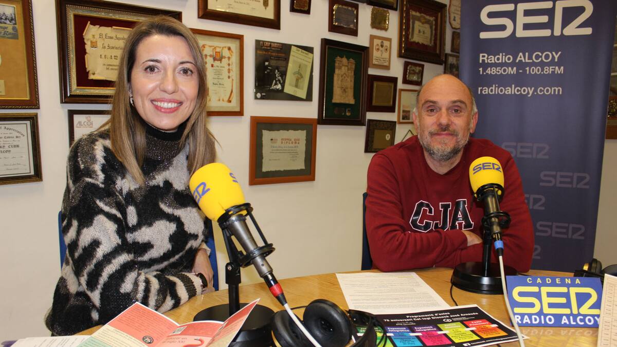 El colegio José Arnauda organiza una jornada educativa dentro de los actos de su 75 aniversario