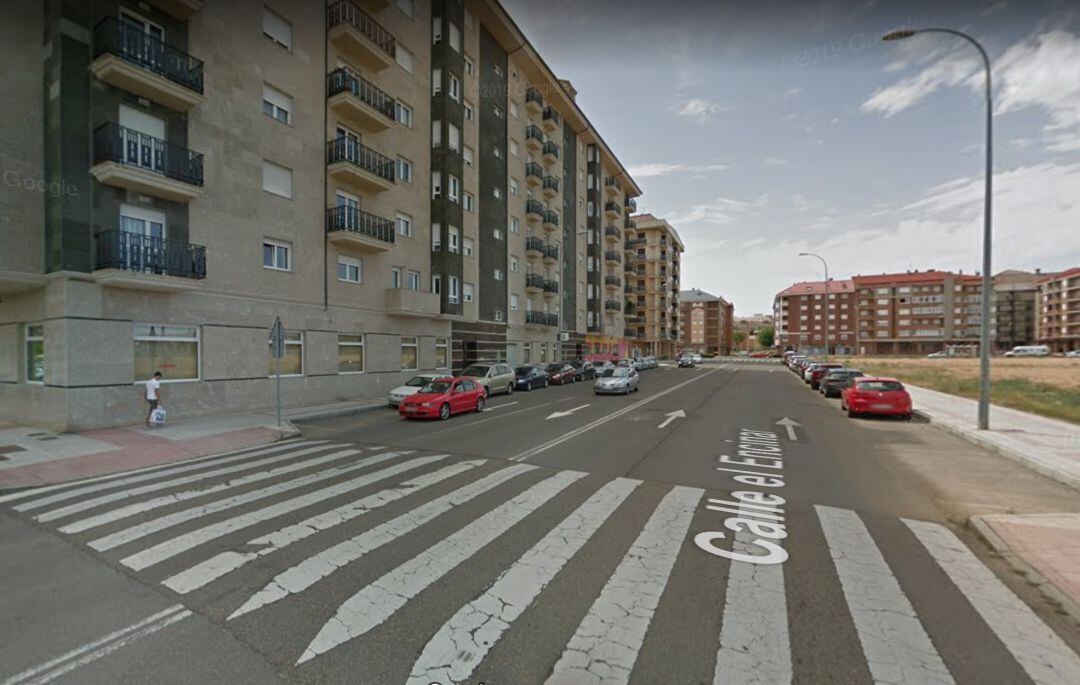 Los hechos sucedieron esta madrugada en la calle El Encinar