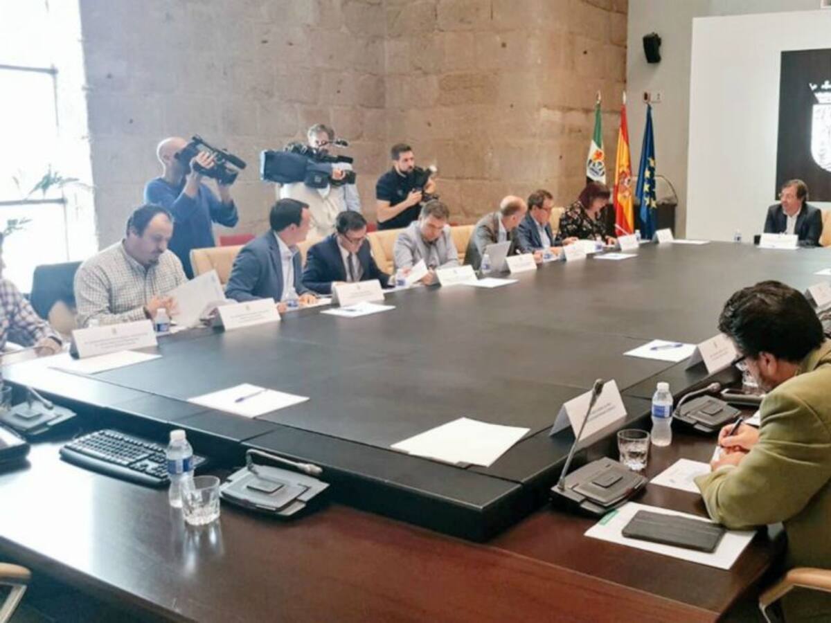 18 de noviembre, manifestación en Cáceres por un tren digno