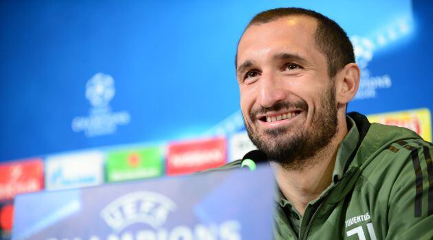 Giorgio Chiellini respondió las preguntas a los medios de comunicación