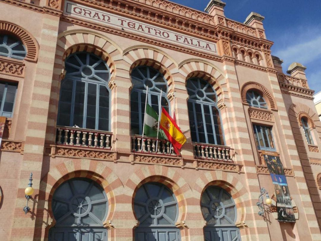 Fachada del Teatro Falla de Cádiz