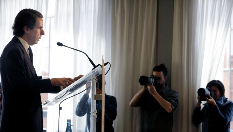 El expresidente del Gobierno José María Aznar en su conferencia en Valencia