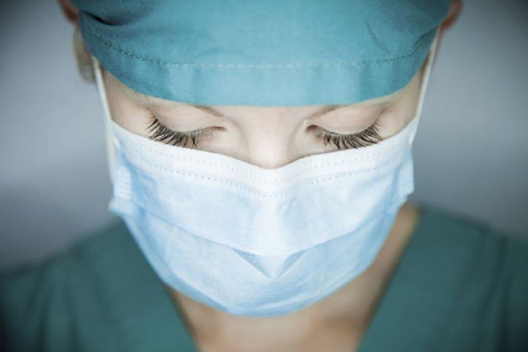 Imagen de archivo de una enfermera en el hospital.