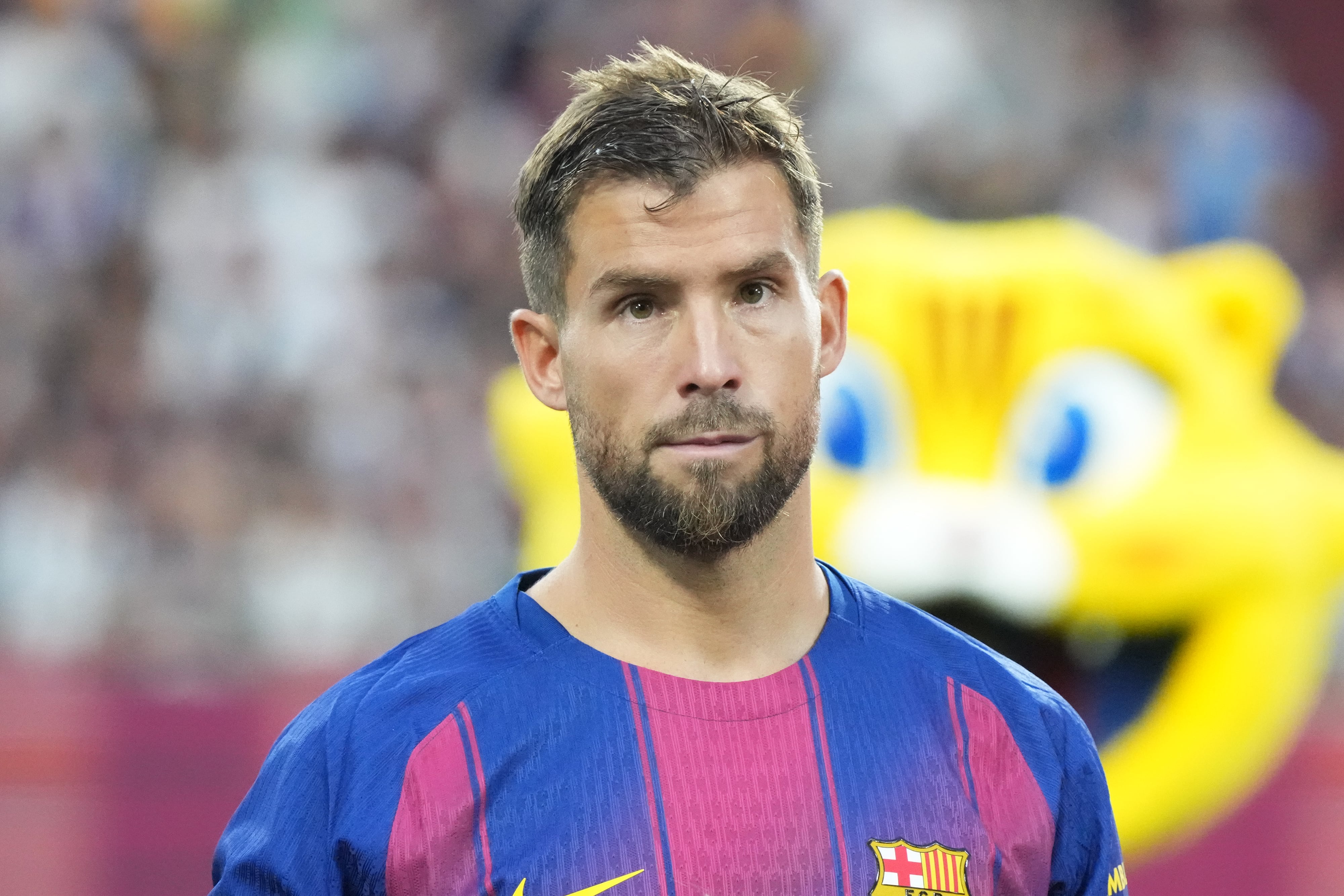 Íñigo Martínez abandona el Barça