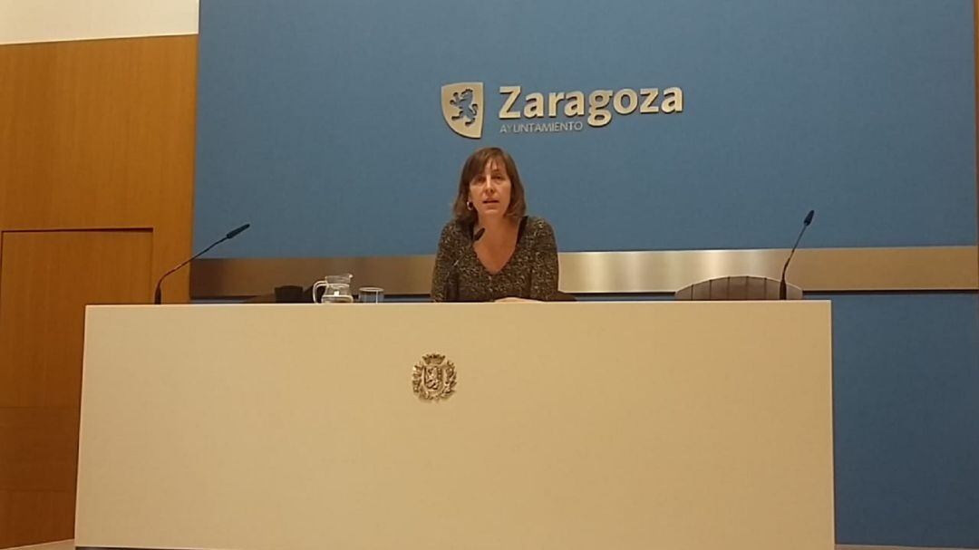 La concejala de Medio Ambiente, Teresa Artigas, en rueda de prensa