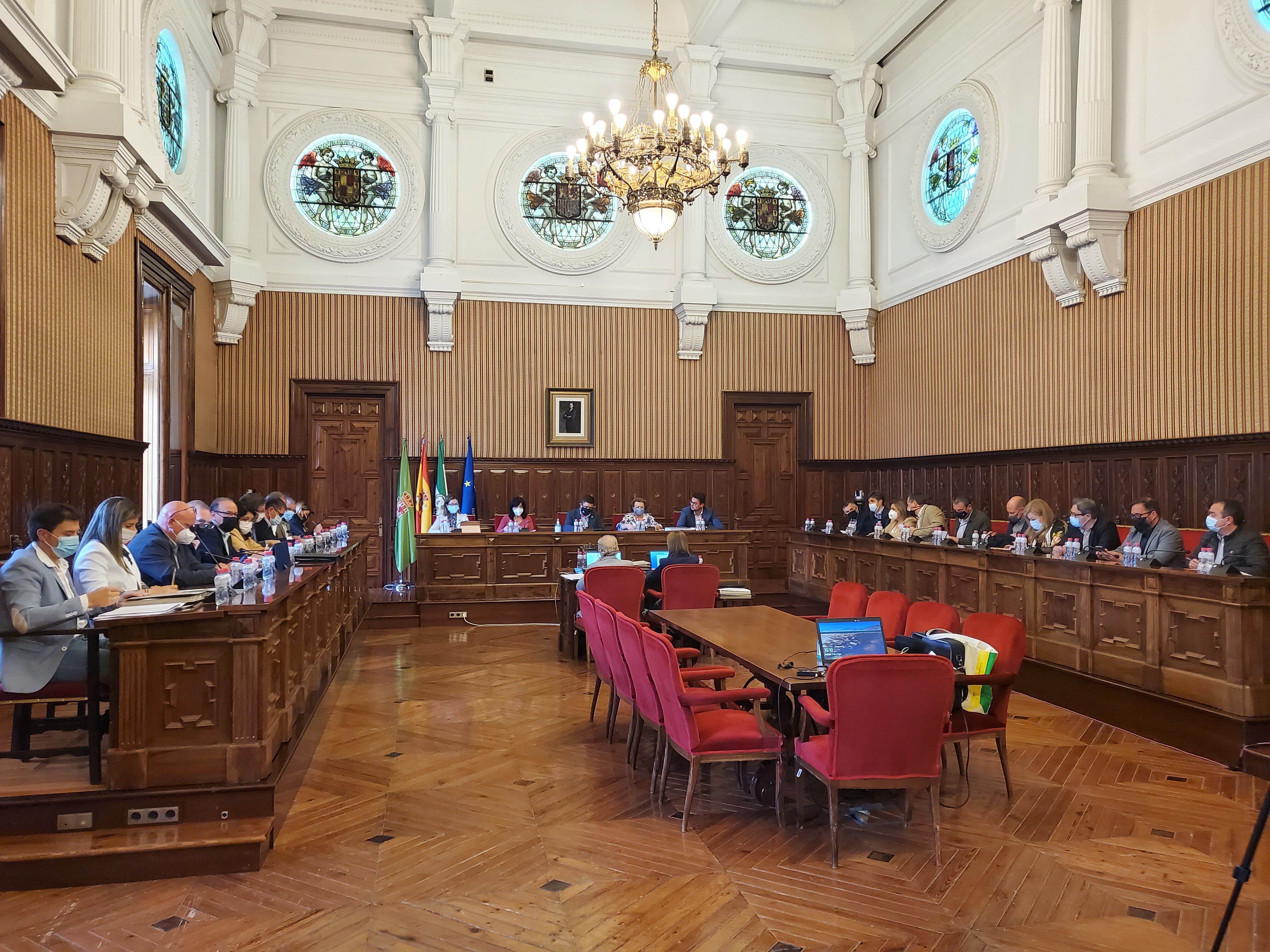 Pleno de la Diputación Provincial de Jaén.