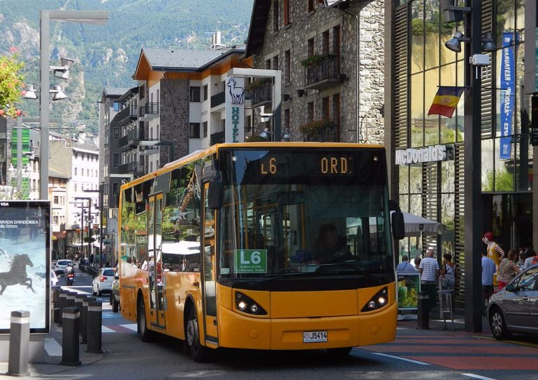 Línia 6 de transport entre Andorra la Vella i Ordino.