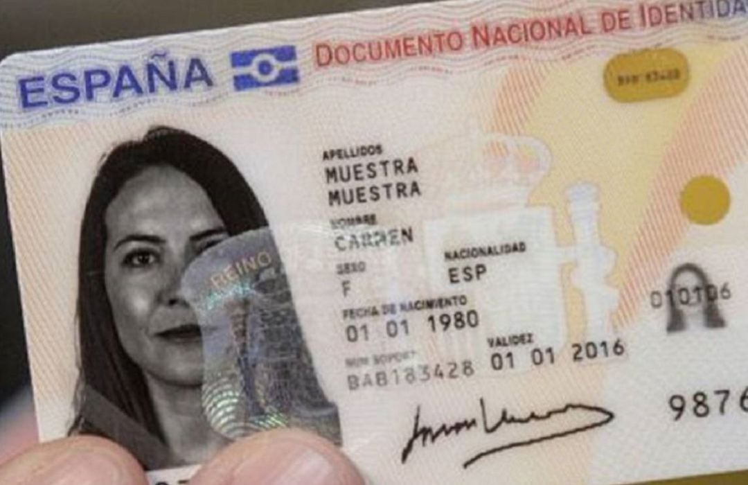 Un documento de identidad de muestra. 