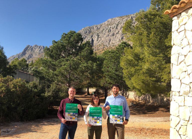 Presentación de la IX edición del Gegant de Pedra por la sierra de Segària, en Ondara.