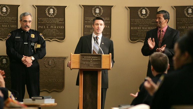 Tommas Carcetti (Aidan Gillen) fue el personaje a través del cual se mostró en &#039;The Wire&#039; la relación entre política, dinero y corrupción