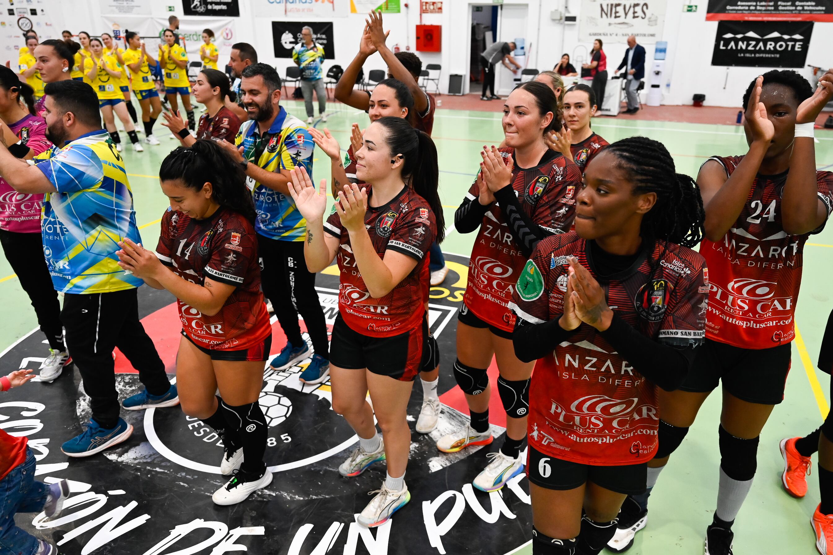 Jugadoras del Zonzamas Plus Car Lanzarote.