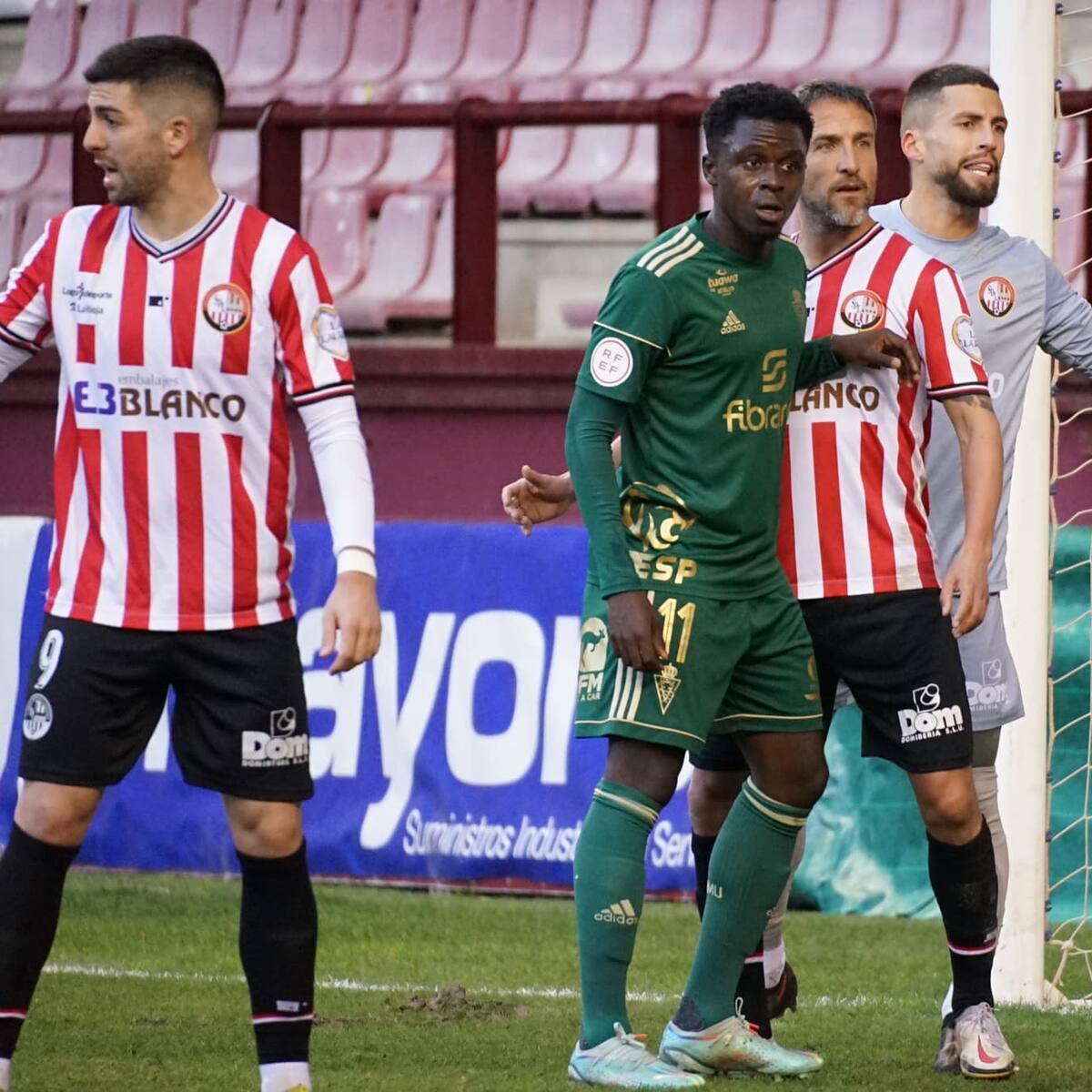 Zeidane Inoussa acaba su etapa en el Real Murcia y pone rumbo al Valencia Mestalla