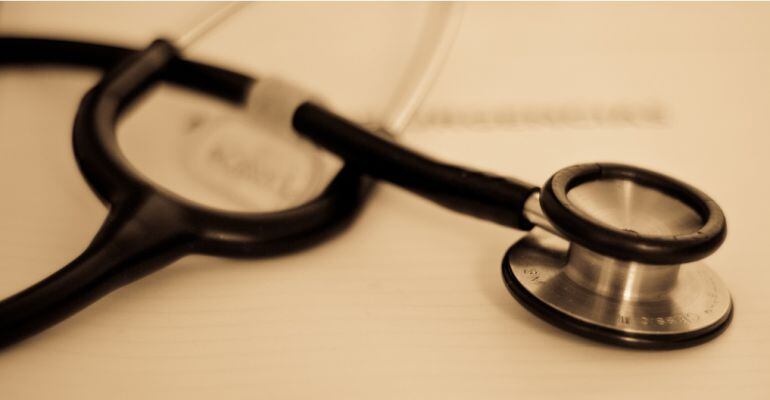 Aparell per a auscultar els pacients.