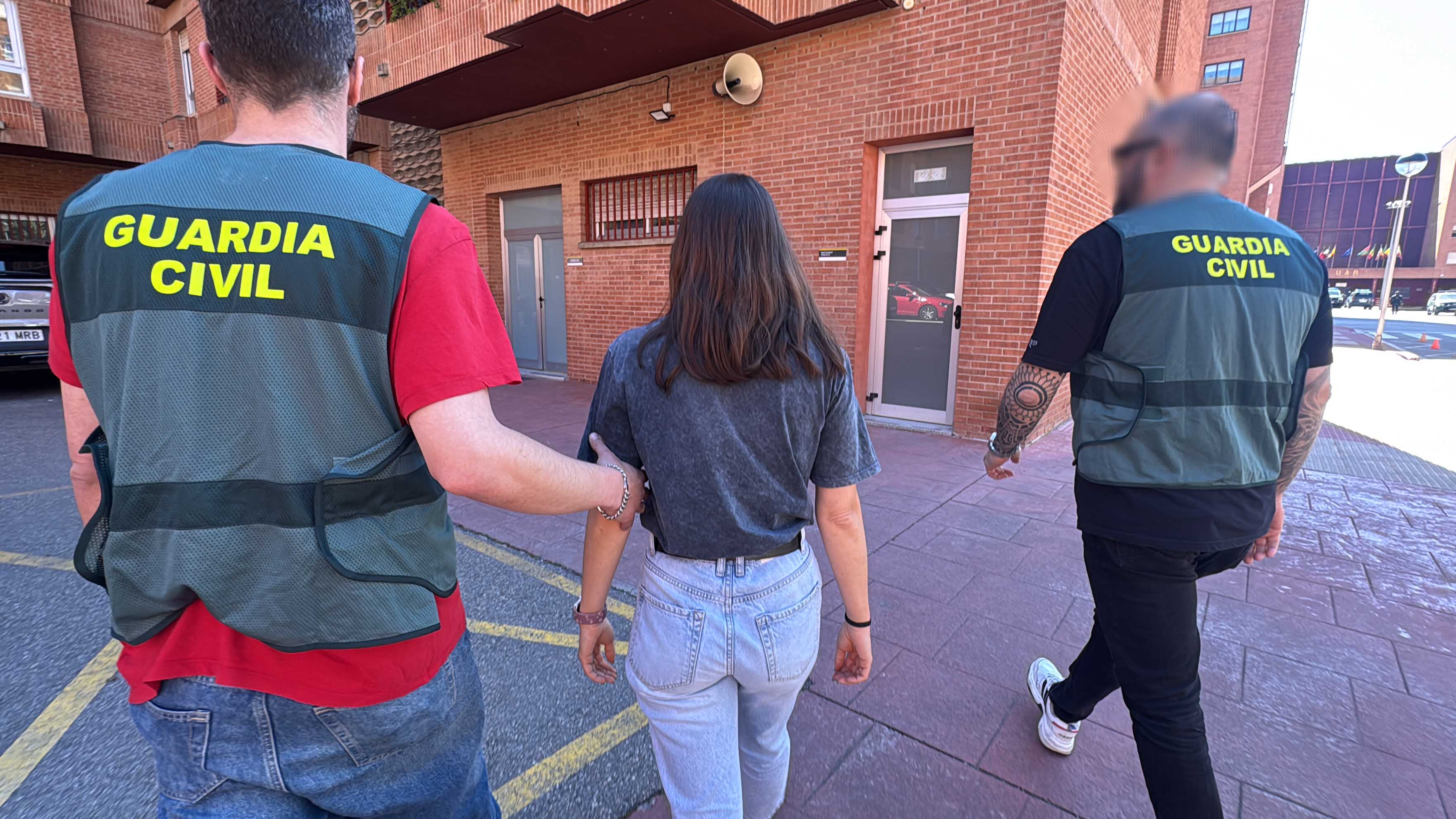 14 denuncias en varios pueblos de La Rioja por ciberestafas