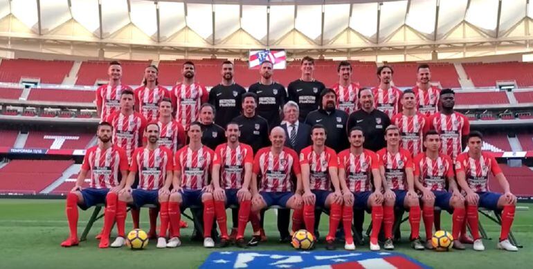 Alberto Huertas Aragoneses en la foto oficial del Atlético de Madrid