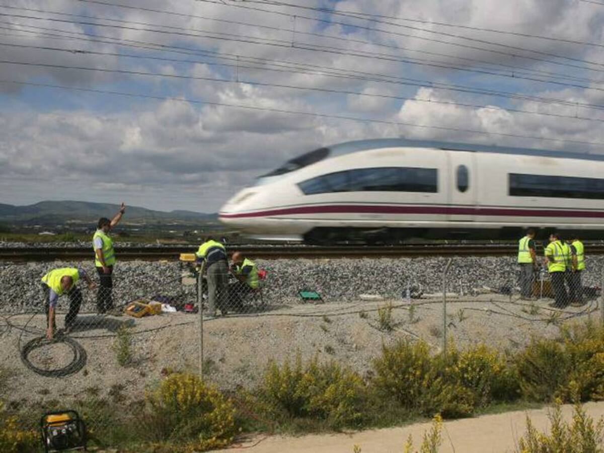"No al AVE sin la línea Cartagena-Madrid por Cieza", según el colectivo 'Cartagena - Madrid en 3 horas'