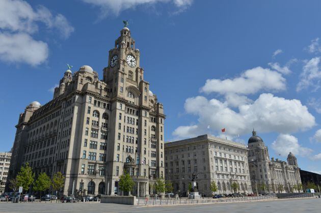 Edificio Three Graces en el puerto de Liverpool.