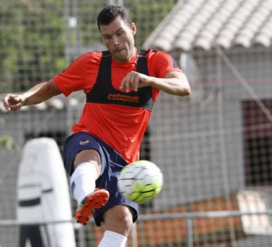 David Navarro entrenando