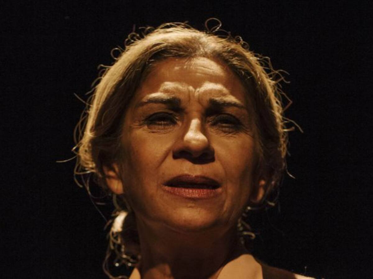 Vanesa Martín, Danza Invisible y Lolita Flores en Ermua