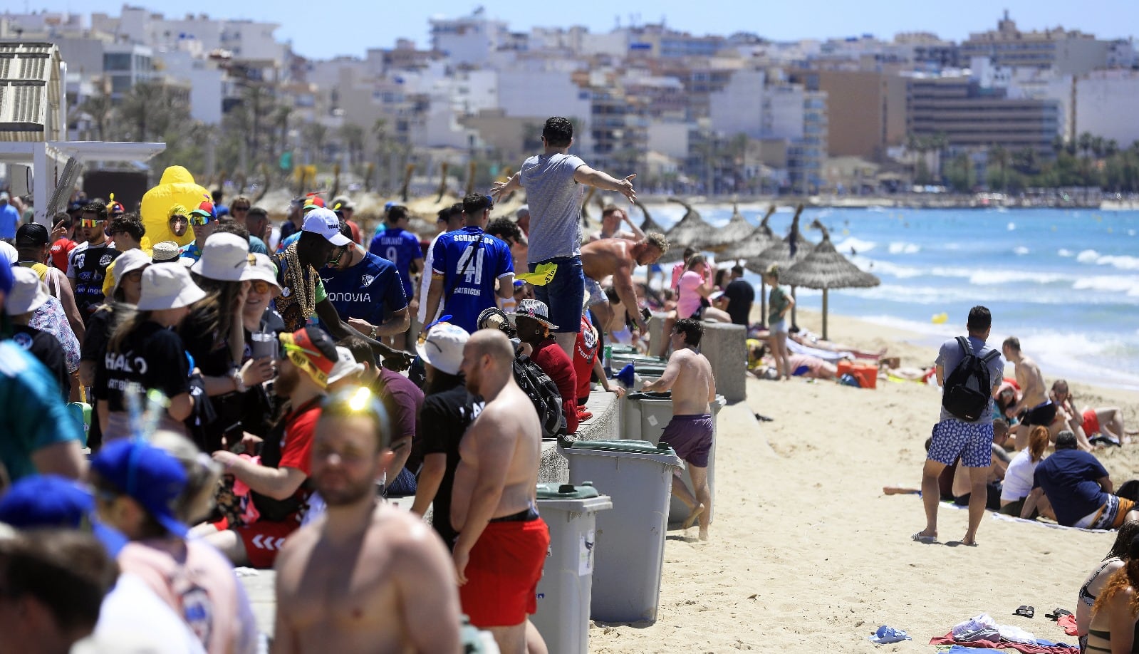 Turistas en Platja de Palma // GettyImages