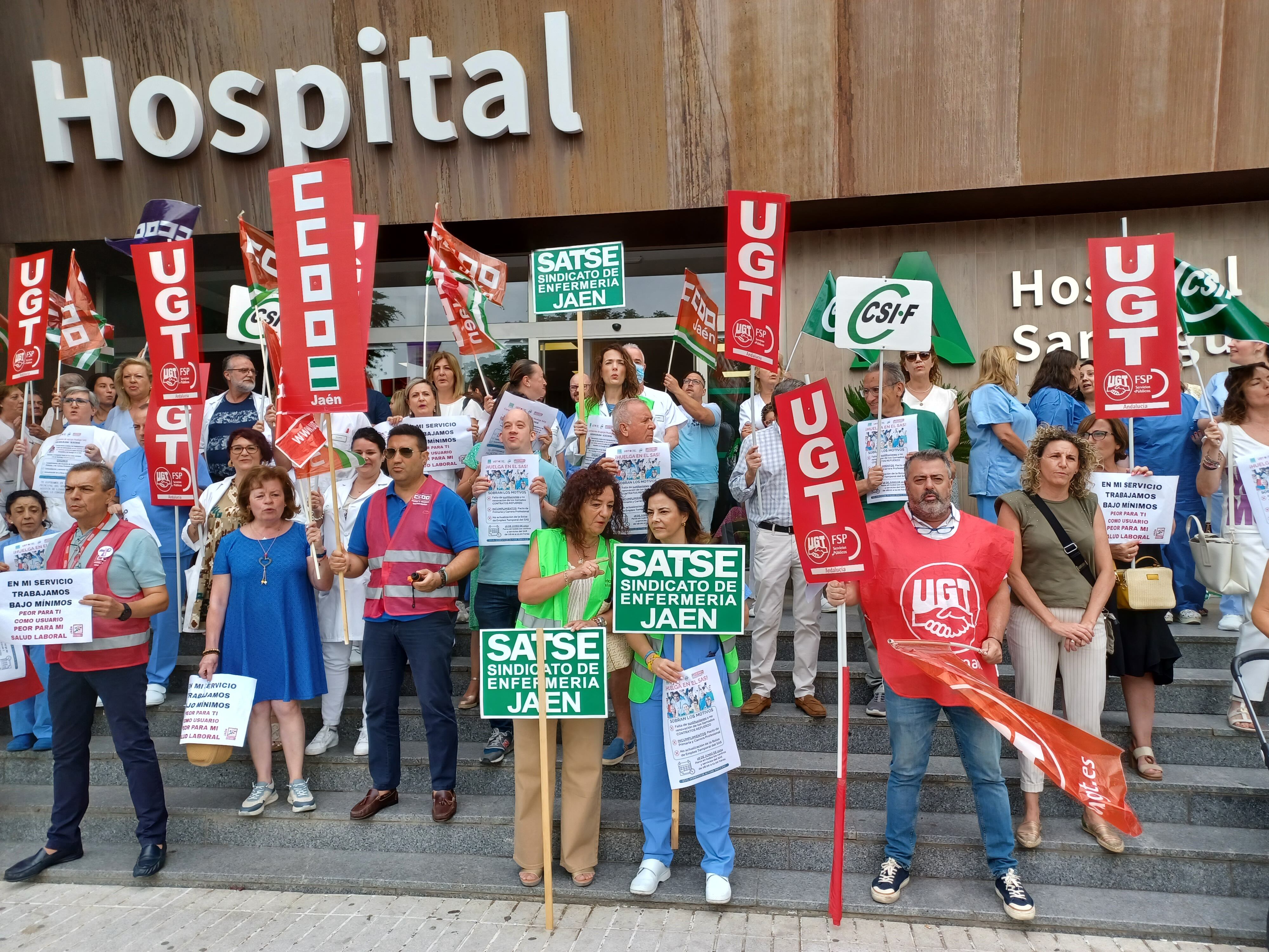 Imagen de la huelga secundada en el Hospital de San Agustín.