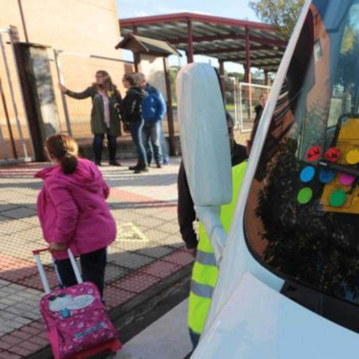 La Generalitat sacará a concurso el transporte escolar en colegios públicos