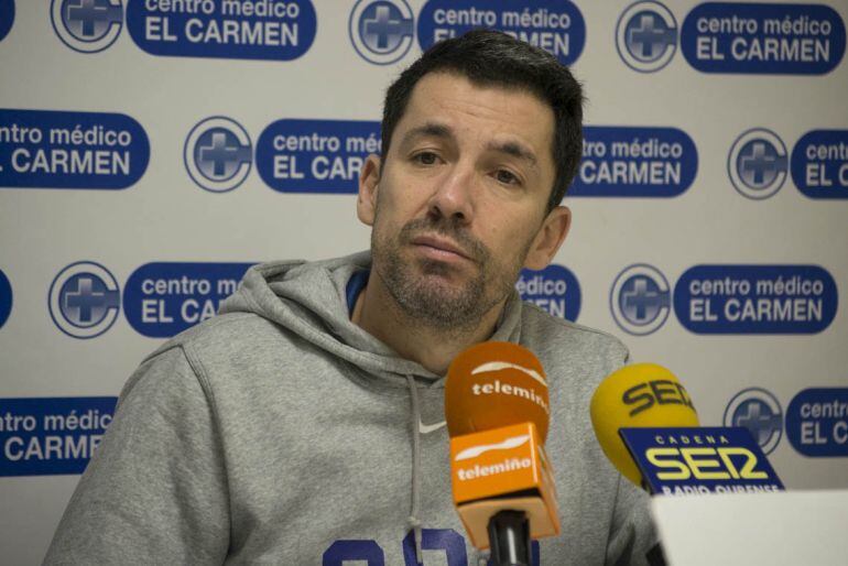 Gonzalo García,un año más estará en el banquillo del COB