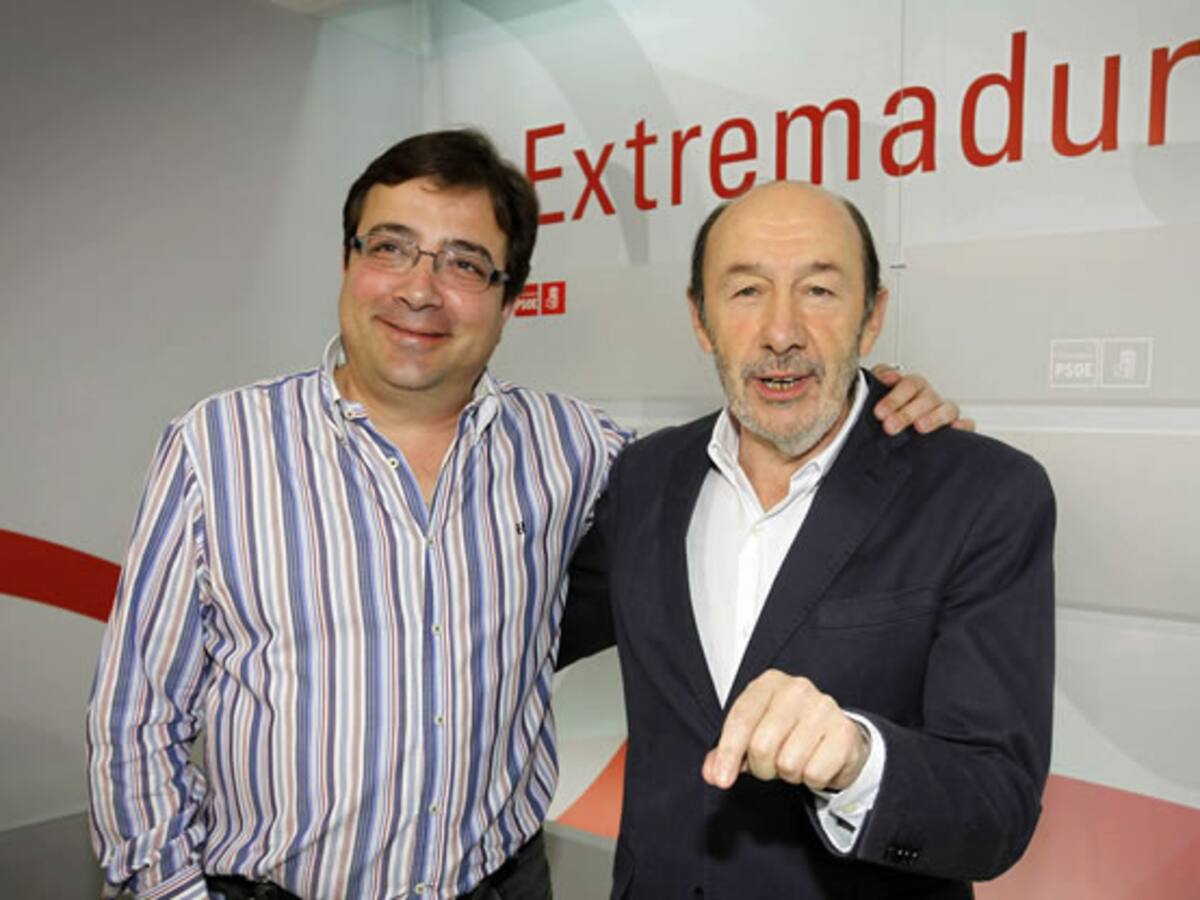 El PSOE propone cambios impositivos para que ricos y grandes empresas paguen más