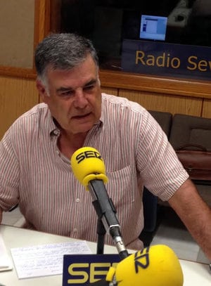 El exconsejero de Empleo de la Junta de Andalucía José Antonio Viera, uno de los aforados señalados por Alaya en el &#039;caso de los ERE&#039;, ha pasado por los micrófonos de Radio Sevilla.