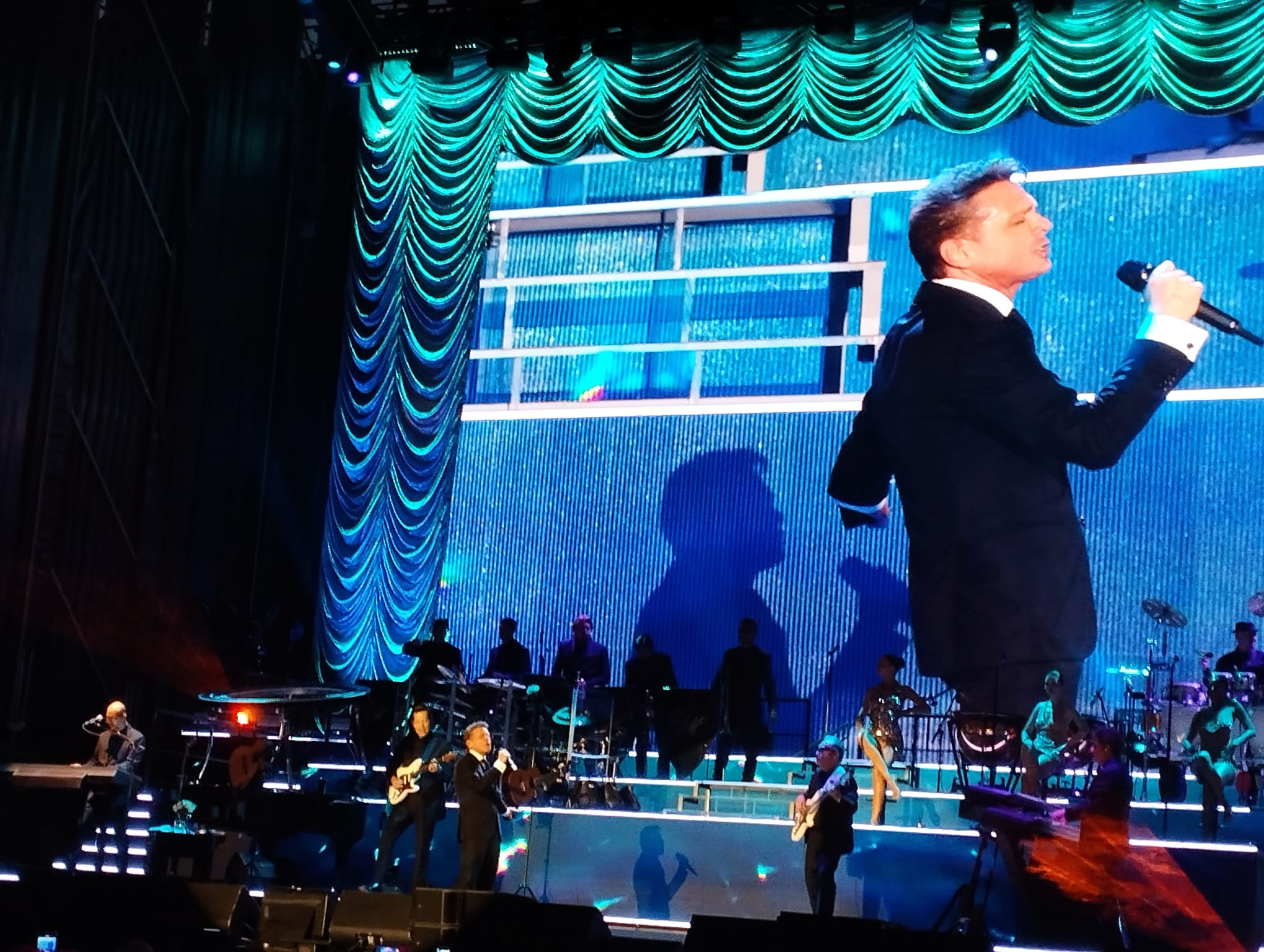 Luis Miguel, en concierto en la plaza de Toros de Córdoba.