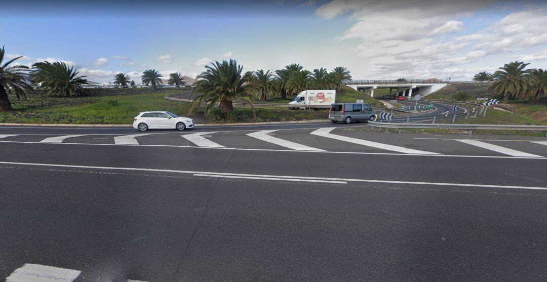 Enlace de la LZ-2 (Arrecife-Playa Blanca) con la LZ-3 (circunvalación de Arrecife).