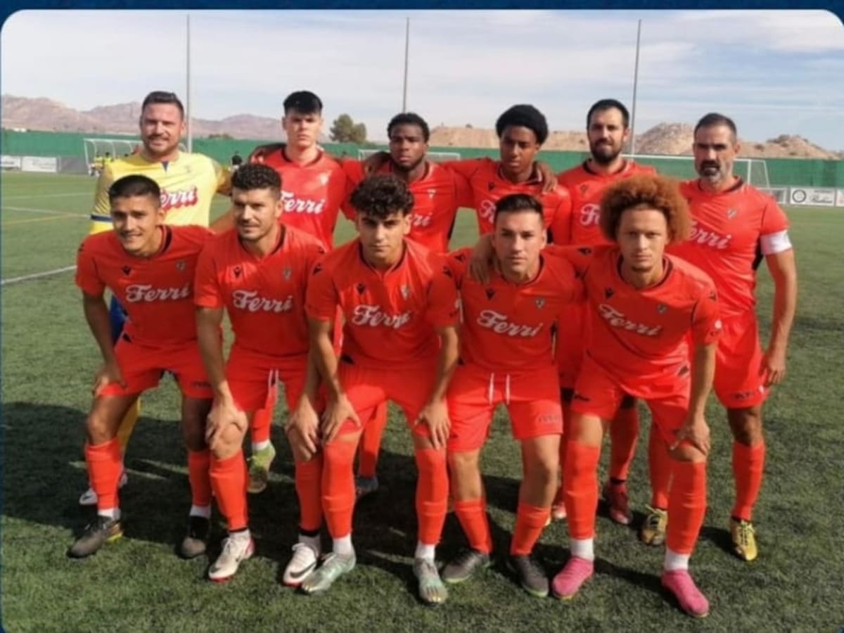 El Villena CF cae derrotado 2-0 en Benferri. Los locales marcaron ya al inicio del partido