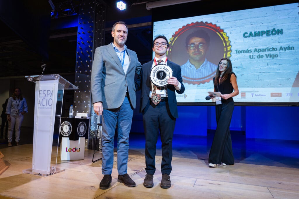 Tomás Aparicio, campeón del mundo de oratoria