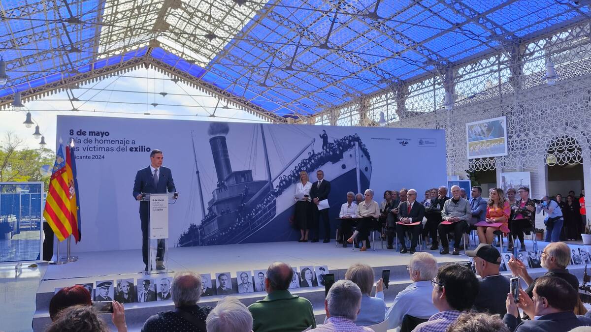 Pedro Sánchez, en Alicante: “Equiparar víctimas con verdugos es lo contrario a la concordia”