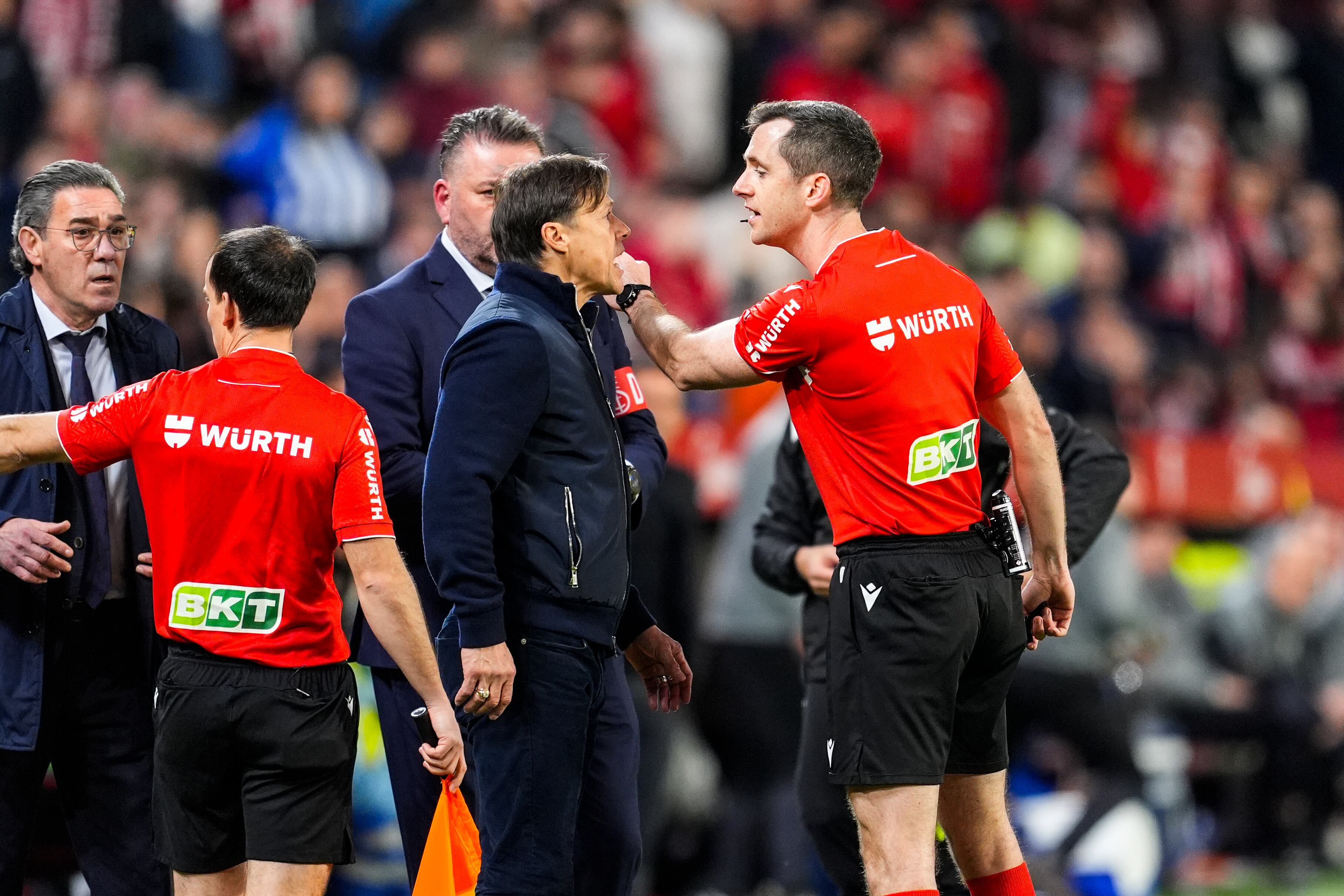 Matías Almeyda, durante el Sevilla-Deportivo Alavés de LaLiga