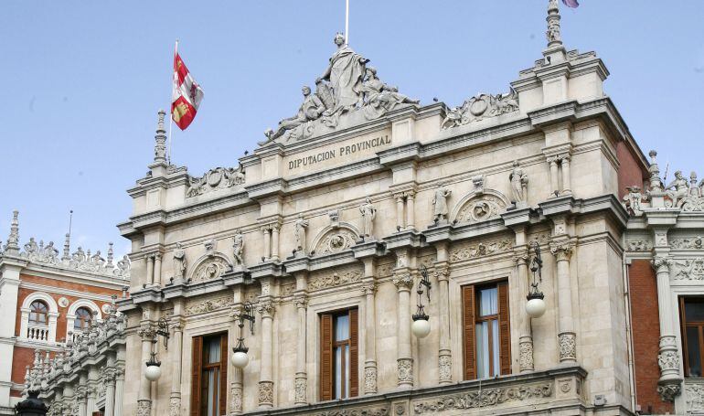 Fachada de la Diputación Provincial de Palencia