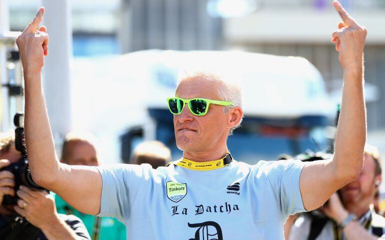 El excéntrico Oleg Tinkov vuelve a atizar a Contador