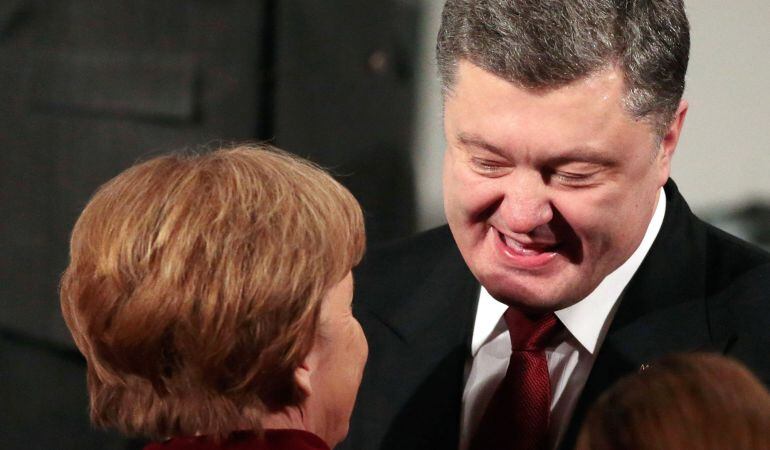 Angela Merkel y Petro Poroshenko.